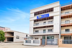 FabHotel Expo Centre Inn, Greater Noida