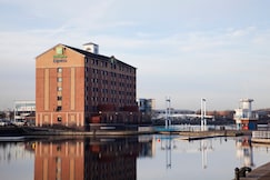Holiday Inn Express Manchester - Salford Quays, فندق كوبثورن مانشستر