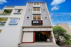 Hotel O by OYO Shri Vinayak, Bhopal