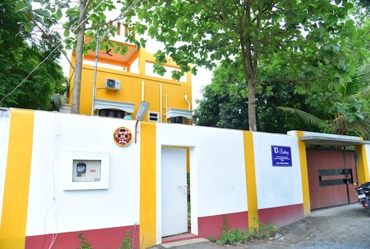 Paradise Yellow Villa