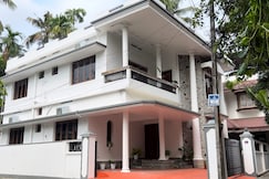 RESMI JAYALAL ROOM, Cochin