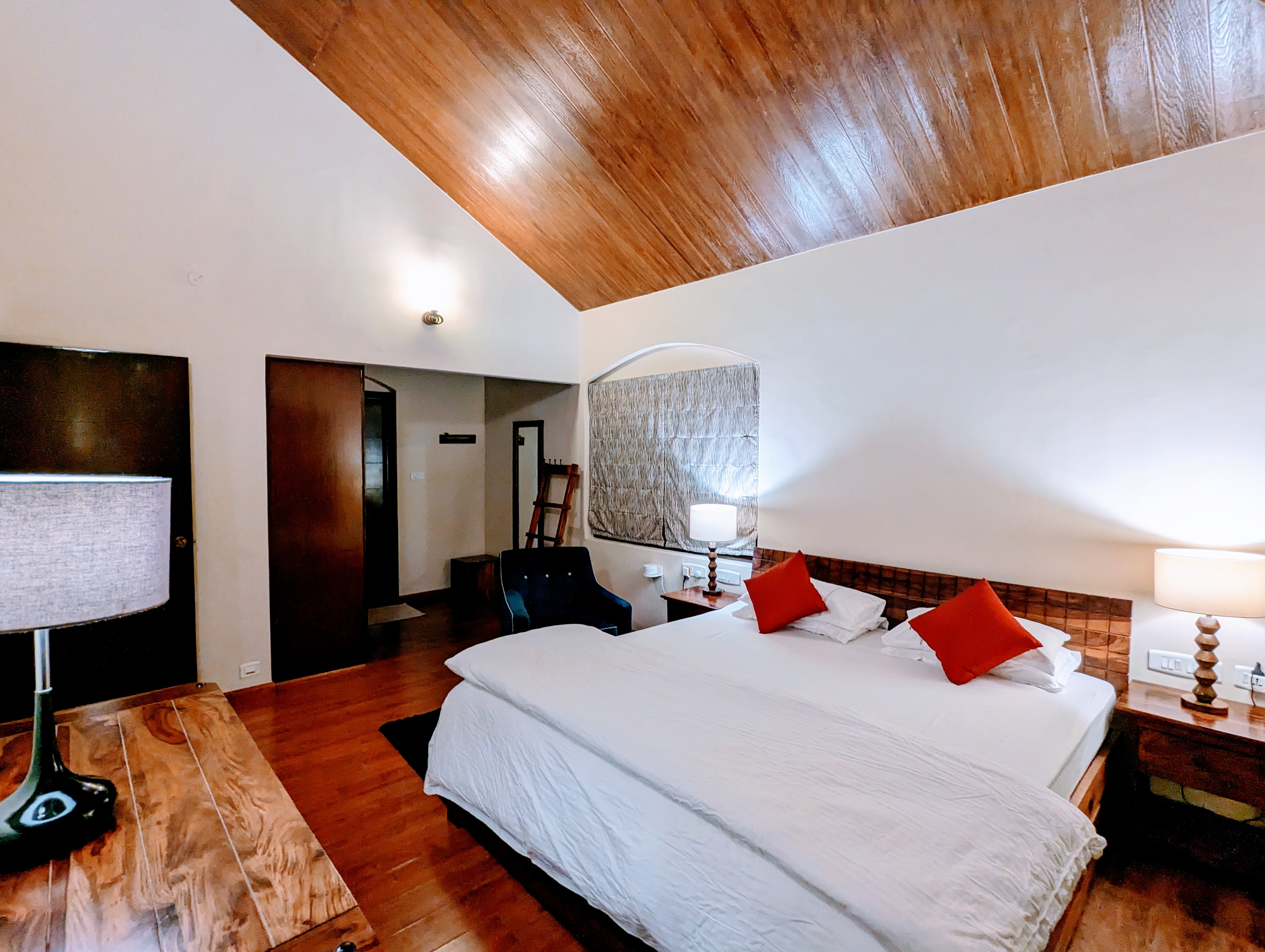 Nilgiri Nests Luxury Holiday Villa in The Nilgiris - Tap to explore photos