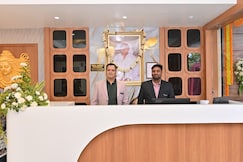 HOTEL MADHAV RESIDENCY, Ghosi