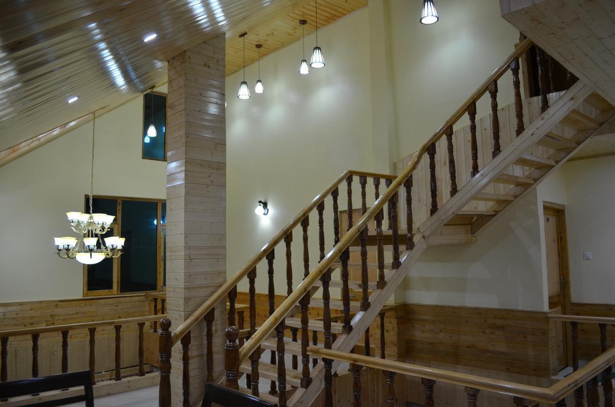 Gezellig Inn Tree Hill Cottages Kanyal Villas Manali Inr 686