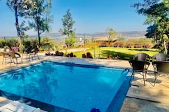 West Valley Villa Casa East, Mahabaleshwar