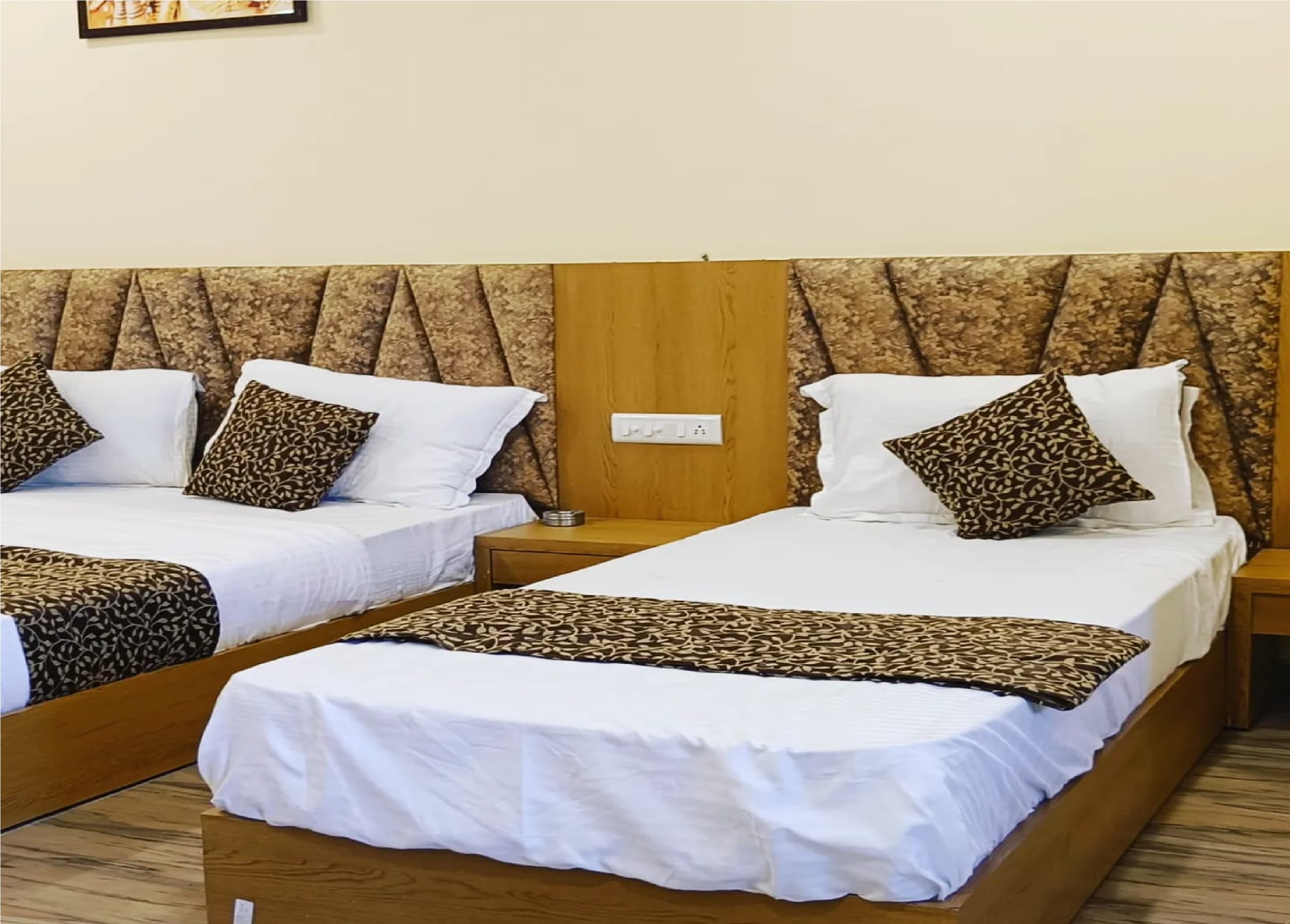 Hotel Fun Park Sanand - Tap to explore photos