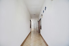 Hotel O MUMU HOMESTAYNearCarnival Park Surabaya, Surabaya