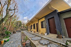 Dauladhar inn, Dharamshala