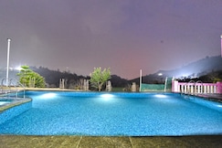 Pristine Courtyard Resort Shoghi Shimla, Kandaghat