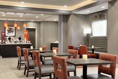 Hampton Inn by Hilton North Olmsted Cleveland Airport, Lorain