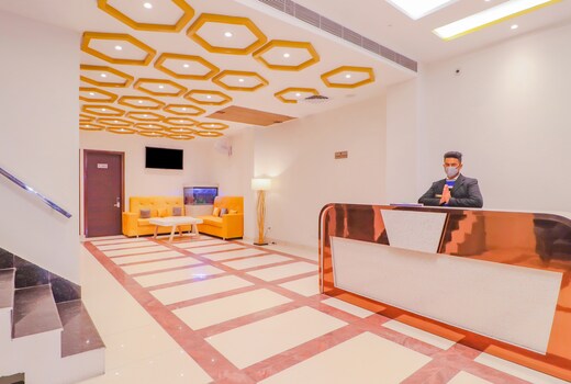 Hotel O Crystal Empire