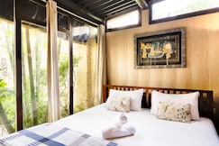 International Travellers' Hostel by ITH Stays, Varanasi