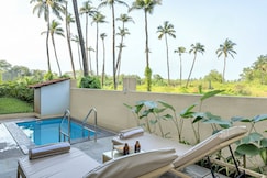 Modern 2BHK with Private Plunge Pool & Lawn | Siolim | Hireavilla, Goa