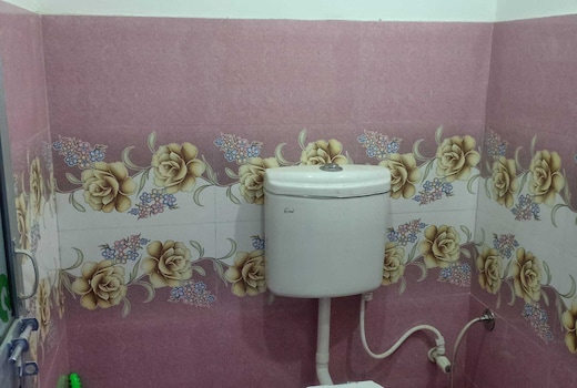 Hotel O Home Mahadev Sadan Guest House