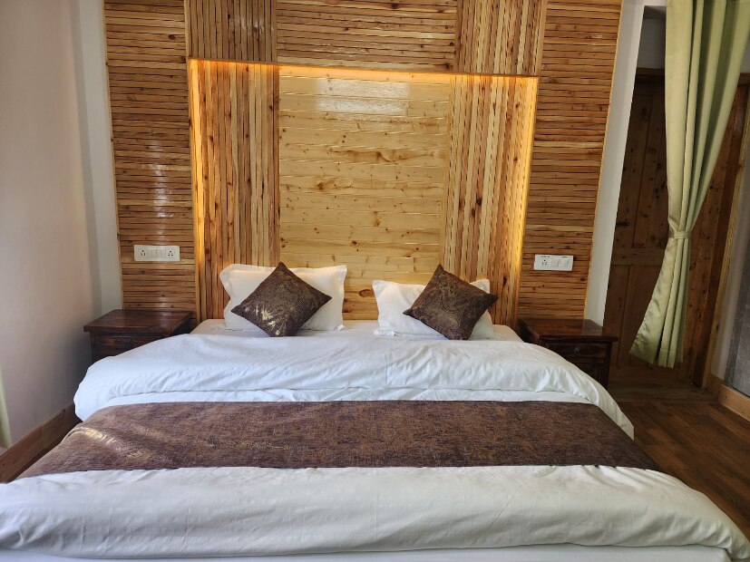 Wild Green Home Stay - Tap to explore photos