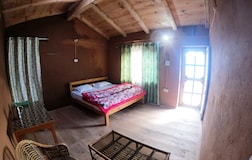 Cottage 2 with Scenic View