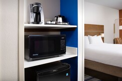 Holiday Inn Express & Suites NEW BRAUNFELS, Comal