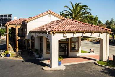 SureStay Plus by Best Western Santa Clara Silicon Valley - Tap to explore photos