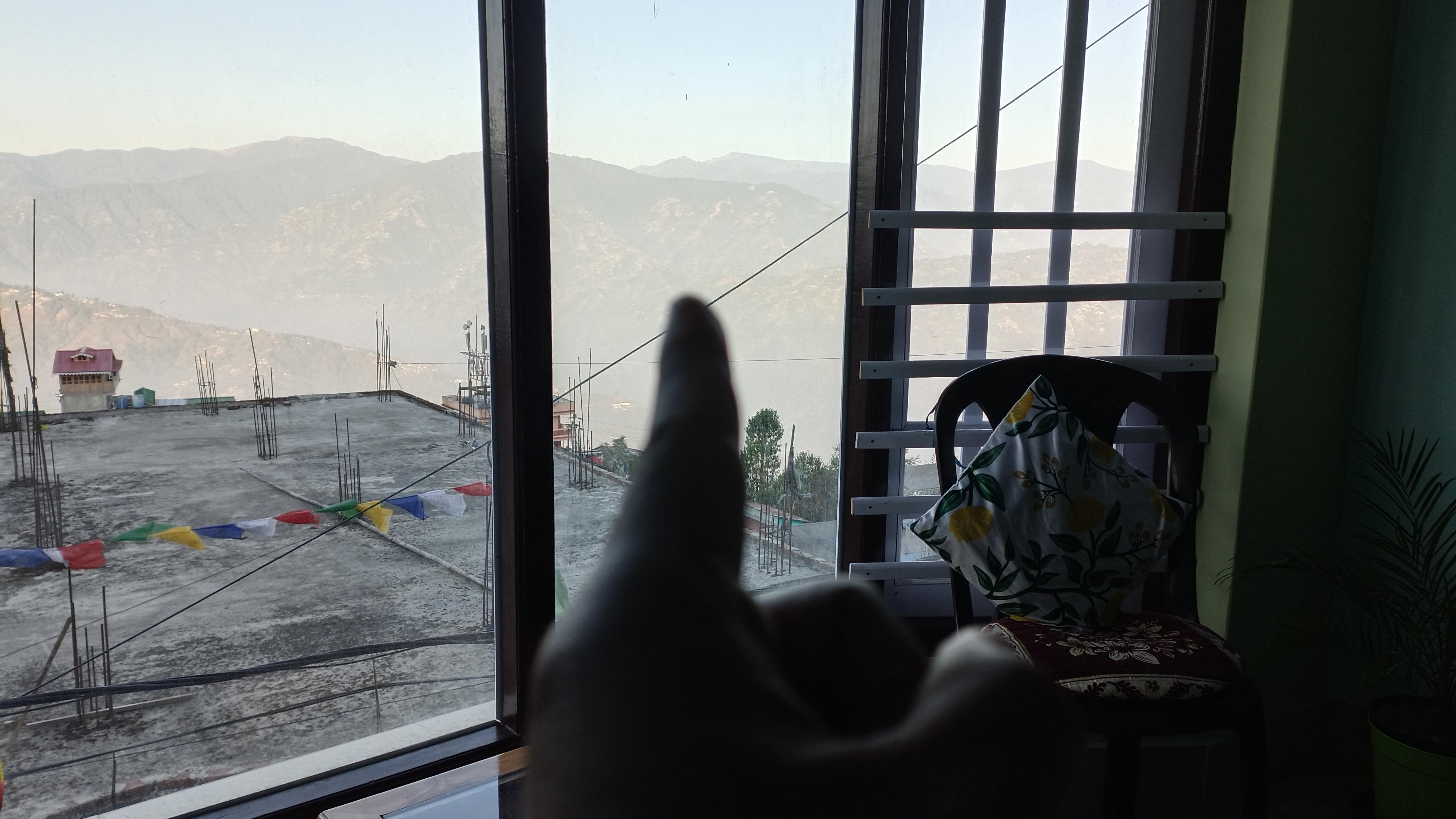 The Mountain Range Homestay - Tap to explore photos