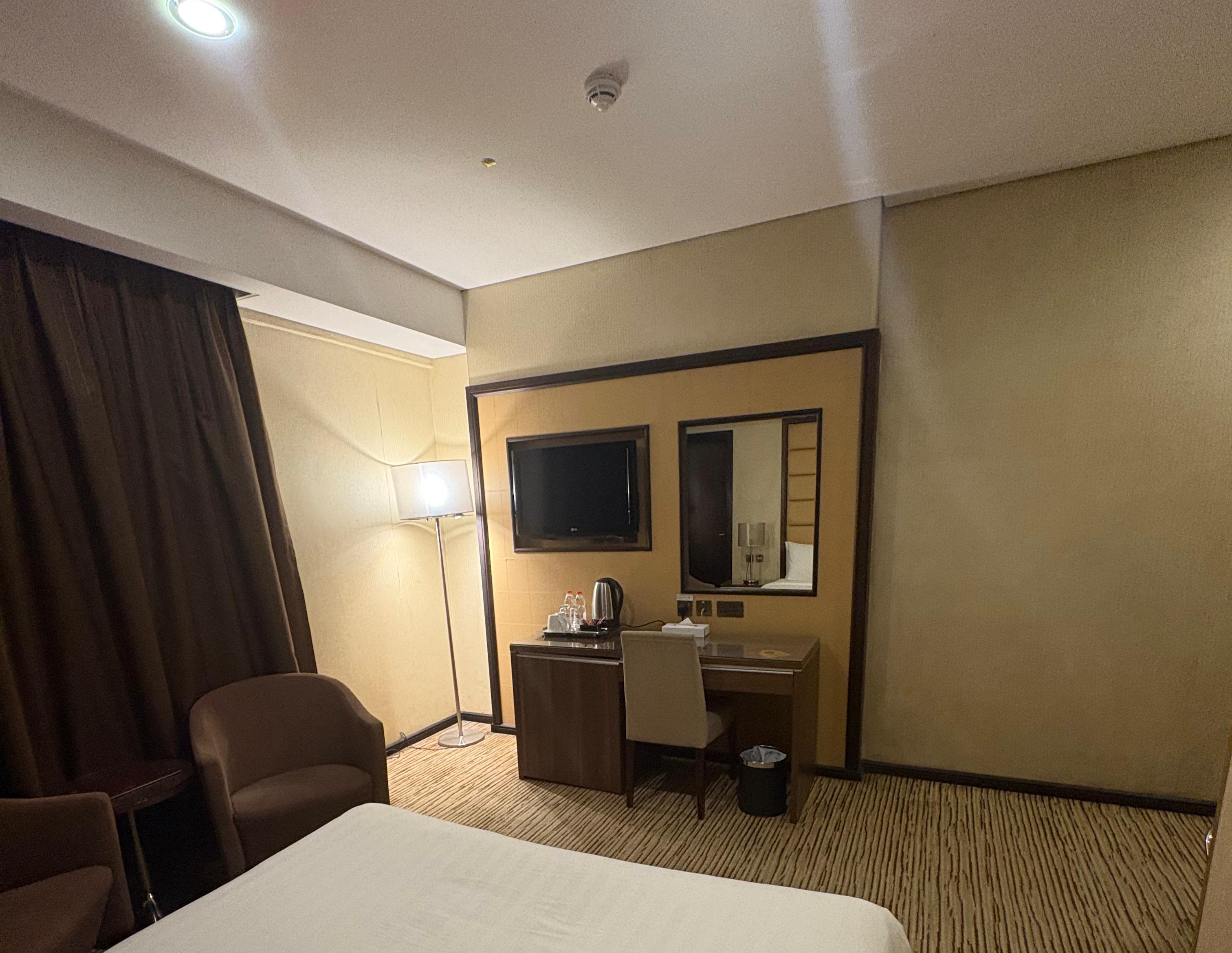 Al Hamra Hotel - BAITHANS - Tap to explore photos