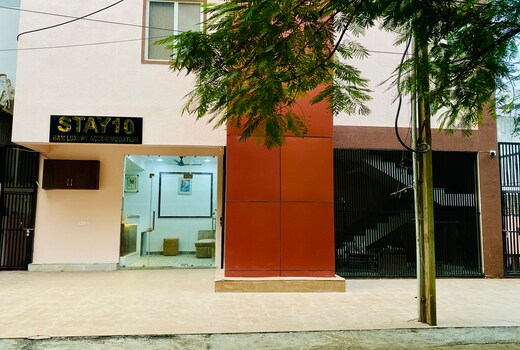 Stay10 B&M