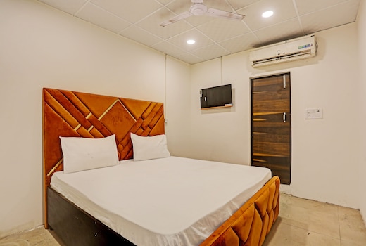 Hotel O Silver Key
