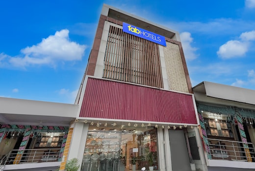 FabHotel Citi Residenci Nr. Banaras Railway Station