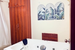 Elegant 1 bhk with private jacuzzi, Bangalore