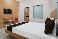 Hotel O H.R.KING HOTEL, Rajkot