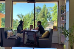 Alt Life - Dharamkot | Rooms & Dorms, Dharamshala