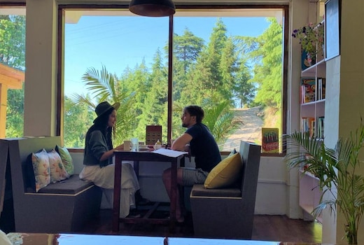 Alt Life - Dharamkot | Rooms & Dorms