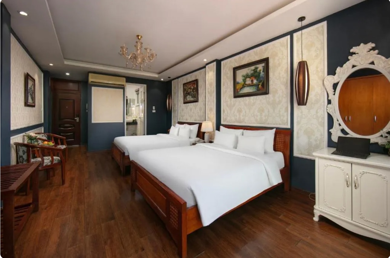Hanoi Delica Hotel - Tap to explore photos