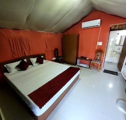 Tent With AC