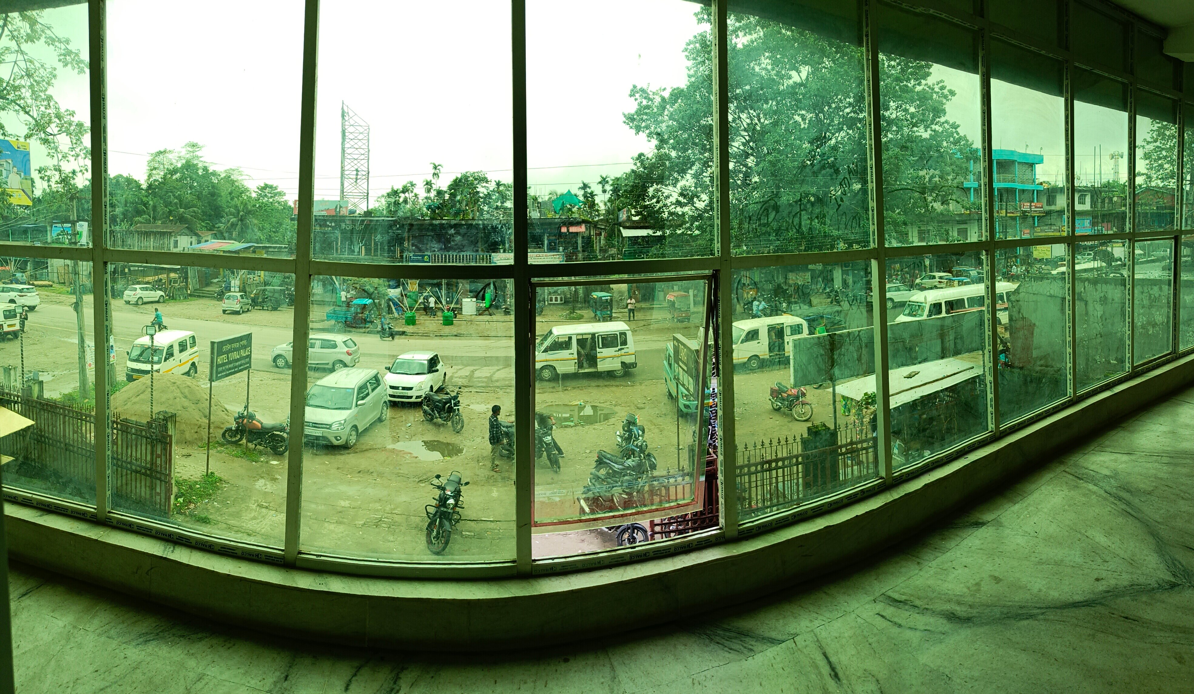 HOTEL YUVRAAJ PALACE - Tap to explore photos