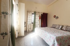 Cozy room in Sarnath with kitchen, Varanasi