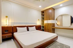 Peacefulhuts Luxury 3BHK, Delhi