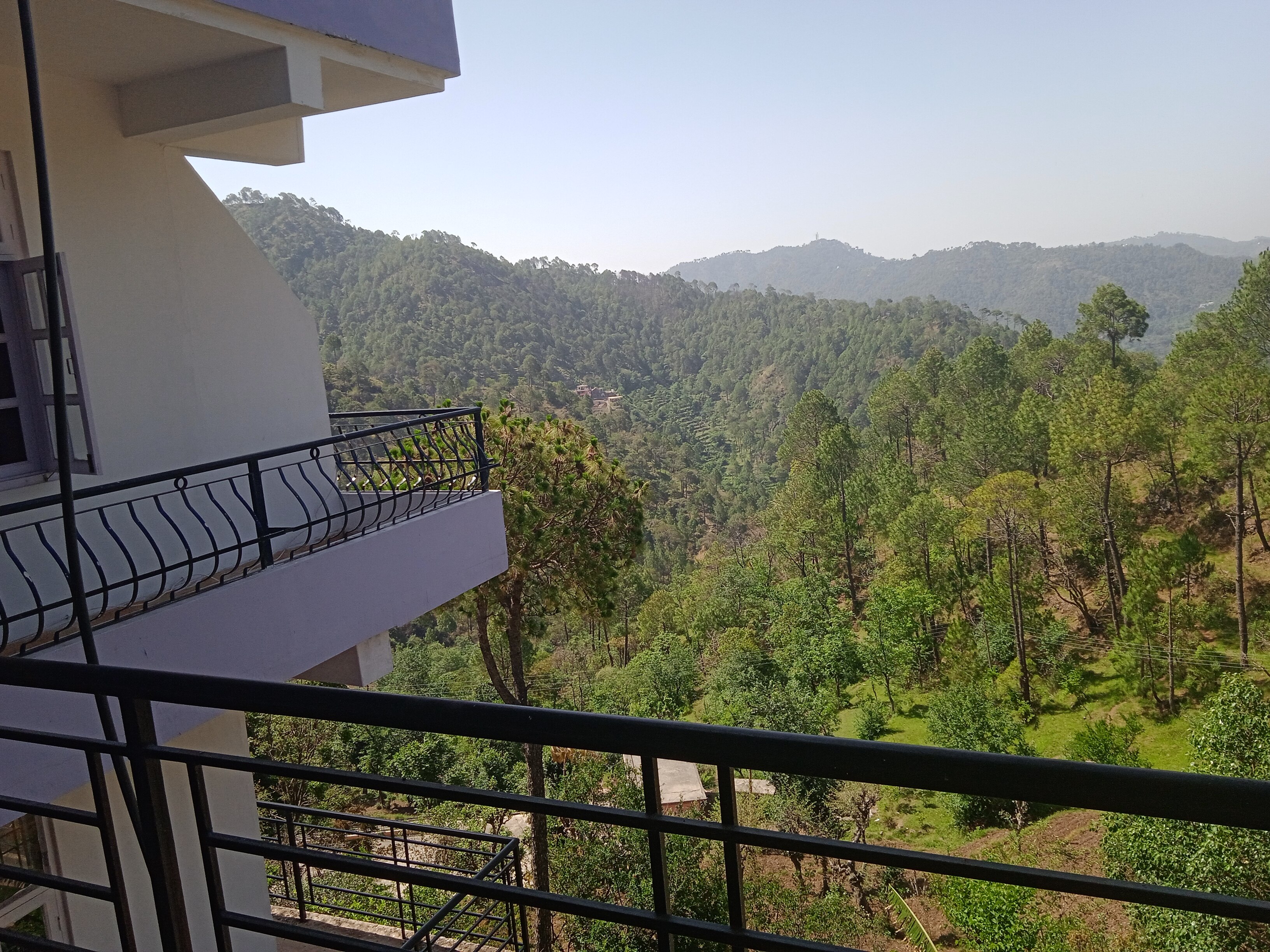 Satyam home stay kasauli dharampur - Tap to explore photos