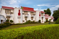 UPSTDC Hotel Saras, Raebareli(In City Center & Connected To Highway), Raibareilly