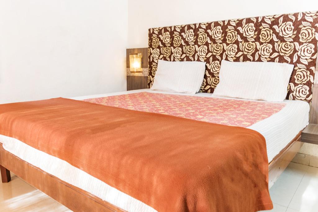 Sai Villa | 4 BHK Villa & Guided Treks - Tap to explore photos