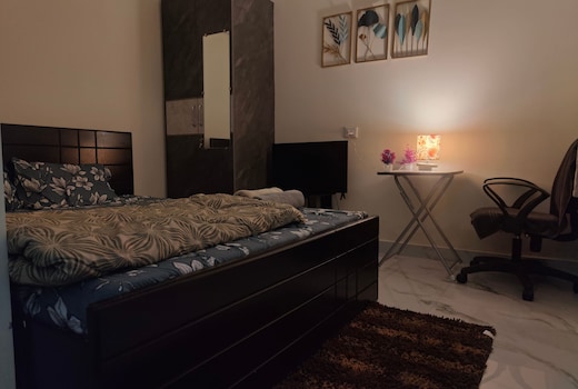 Modern Studio Apartment near HSR & SJR Road