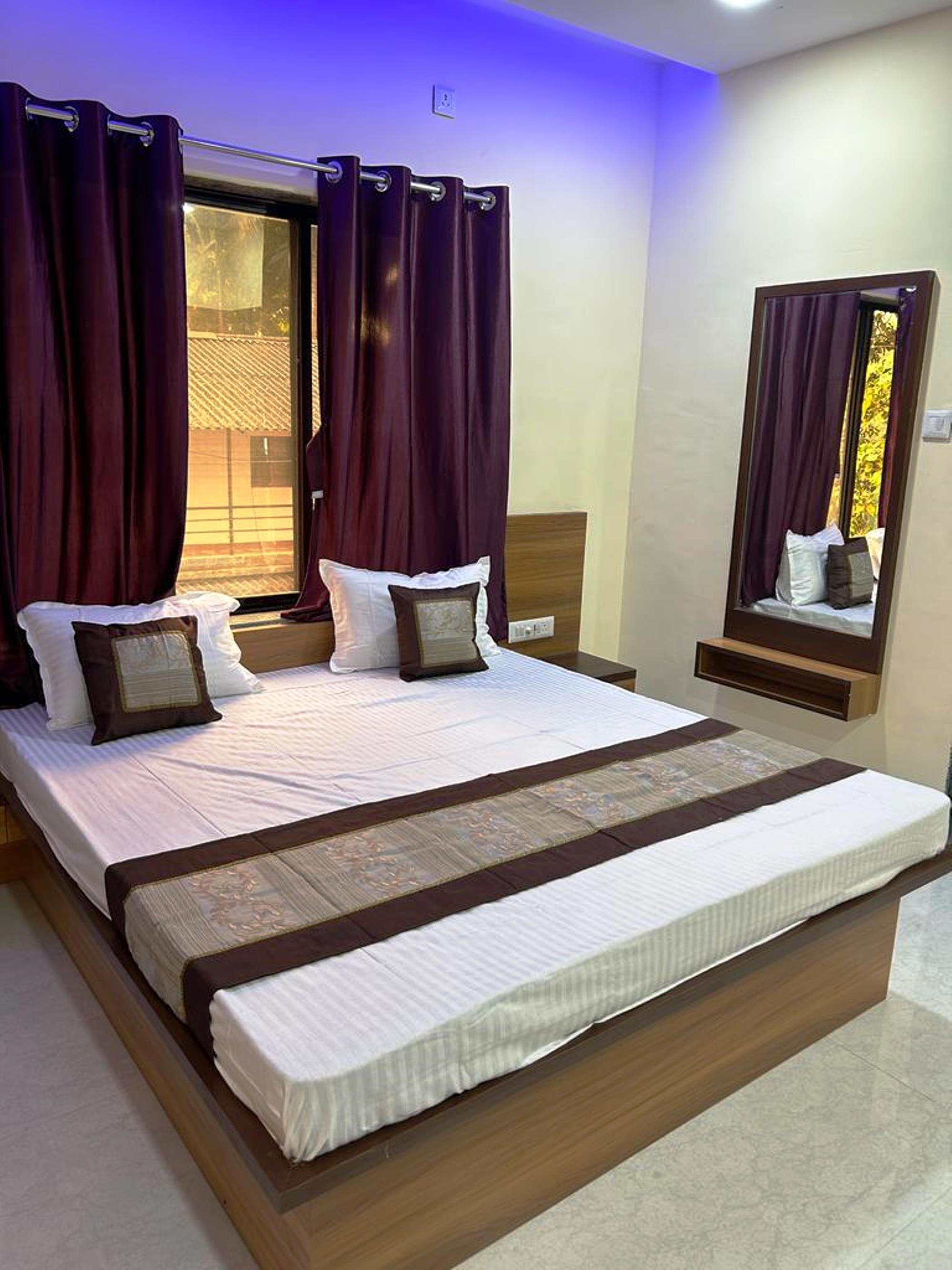 Shreyas Palace 3