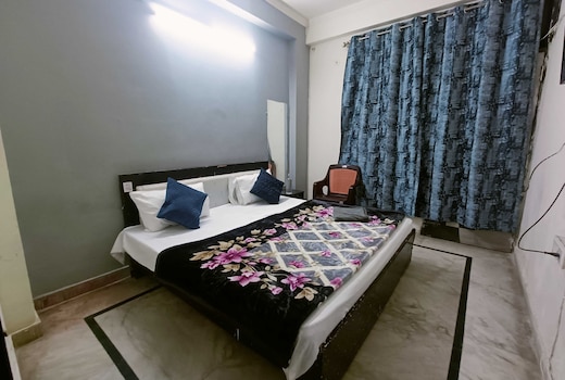 Hotel O D 3 residency