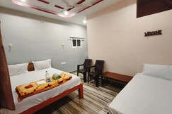 Sumathi Homestay, Hospet