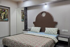 3 BHK Sea Facing Ocean 360, Mumbai