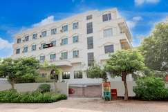 Collection O Taj Empire, Agra