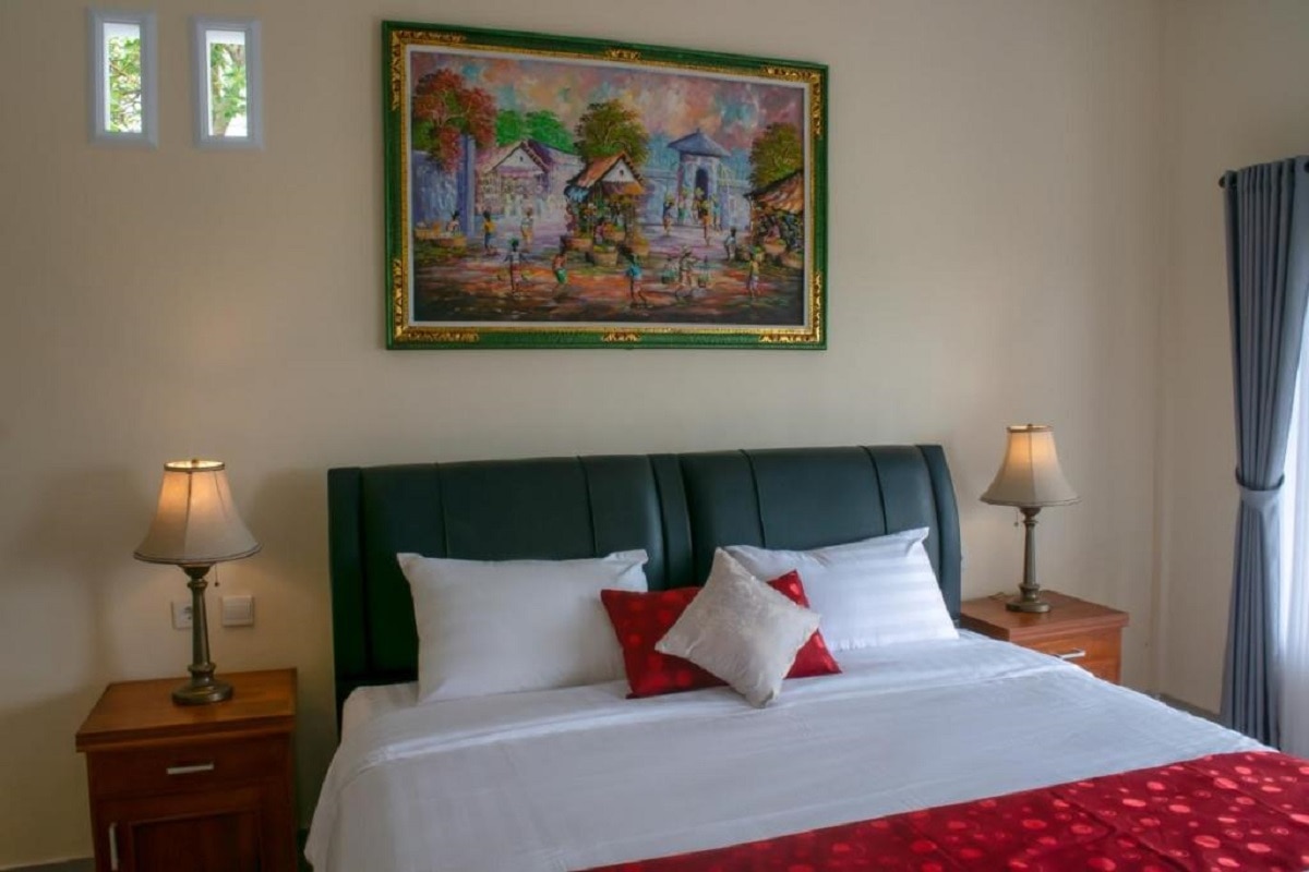The Sangai Hotel - Tap to explore photos