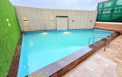 Swimming Pool 1