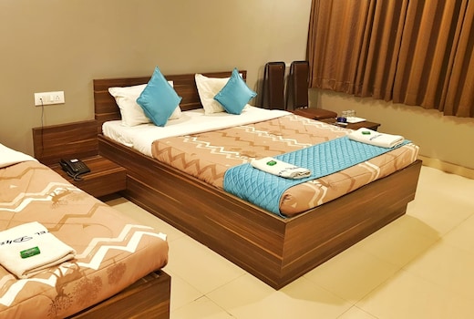 Hotel Dhruva, Solapur (Pet Friendly)
