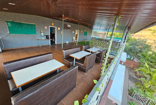 Meera's Apartments 4