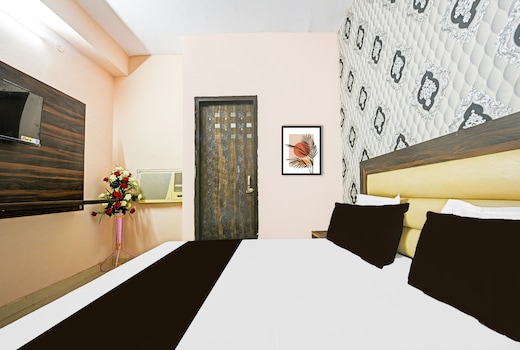 Hotel O Gulabi Delight
